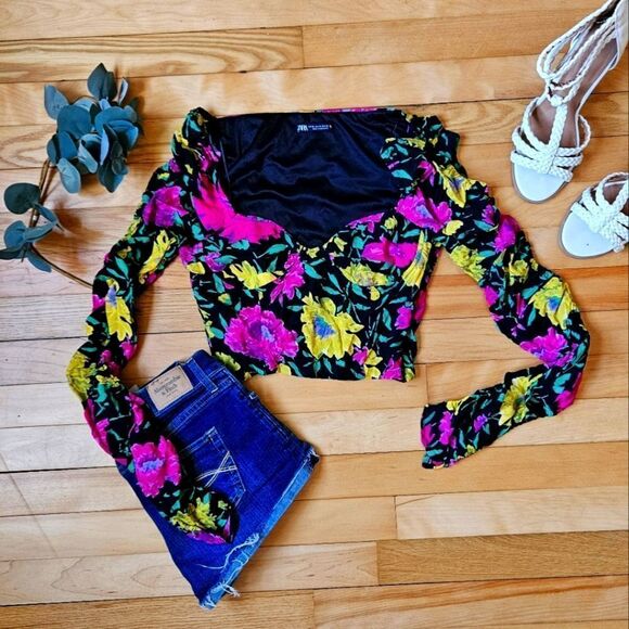 NWOT Zara cropped floral blouse - Picture 1 of 8